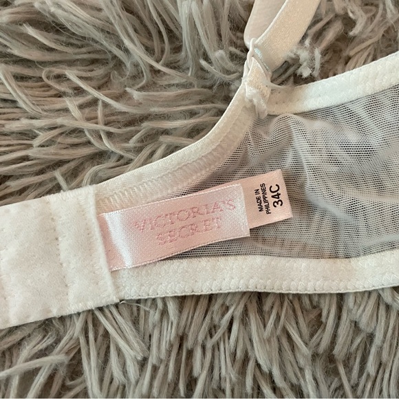 Victorias Secret white lace balconette bra 24 C NWOT - Picture 4 of 5